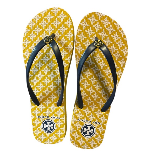 Tory Burch Shoes - 🆕 Tory Burch Azaleh Flip Flops